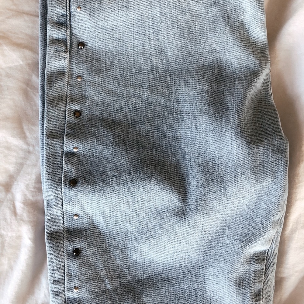 Levi 721 Studded High Rise Skinny Jeans